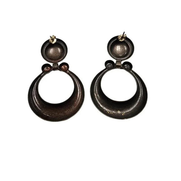 Vintage 60s-70s Door Knob Dangle Drop Earrings - Picture 2 of 2